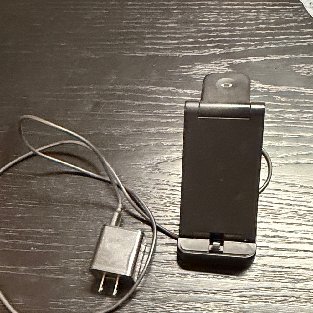 Universal Black Phone Stand with Charger
